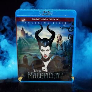 Maleficent (2-Disc Blu-ray + DVD + Digital) – USED VERY GOOD